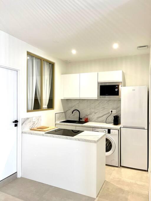 Appartement Moderne + Parking A 50M De La Mer 拉西约塔 外观 照片